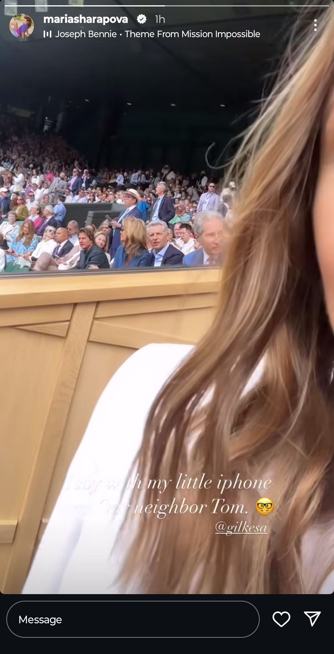 Sharapova showing Cruise seated in the adjacent stand. (Via: Maria Sharapova&#039;s Instagram story)