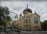 The Motorola Razr+ 2024 has two 50MP main cameras. (Image via TechSpurt/YouTube)