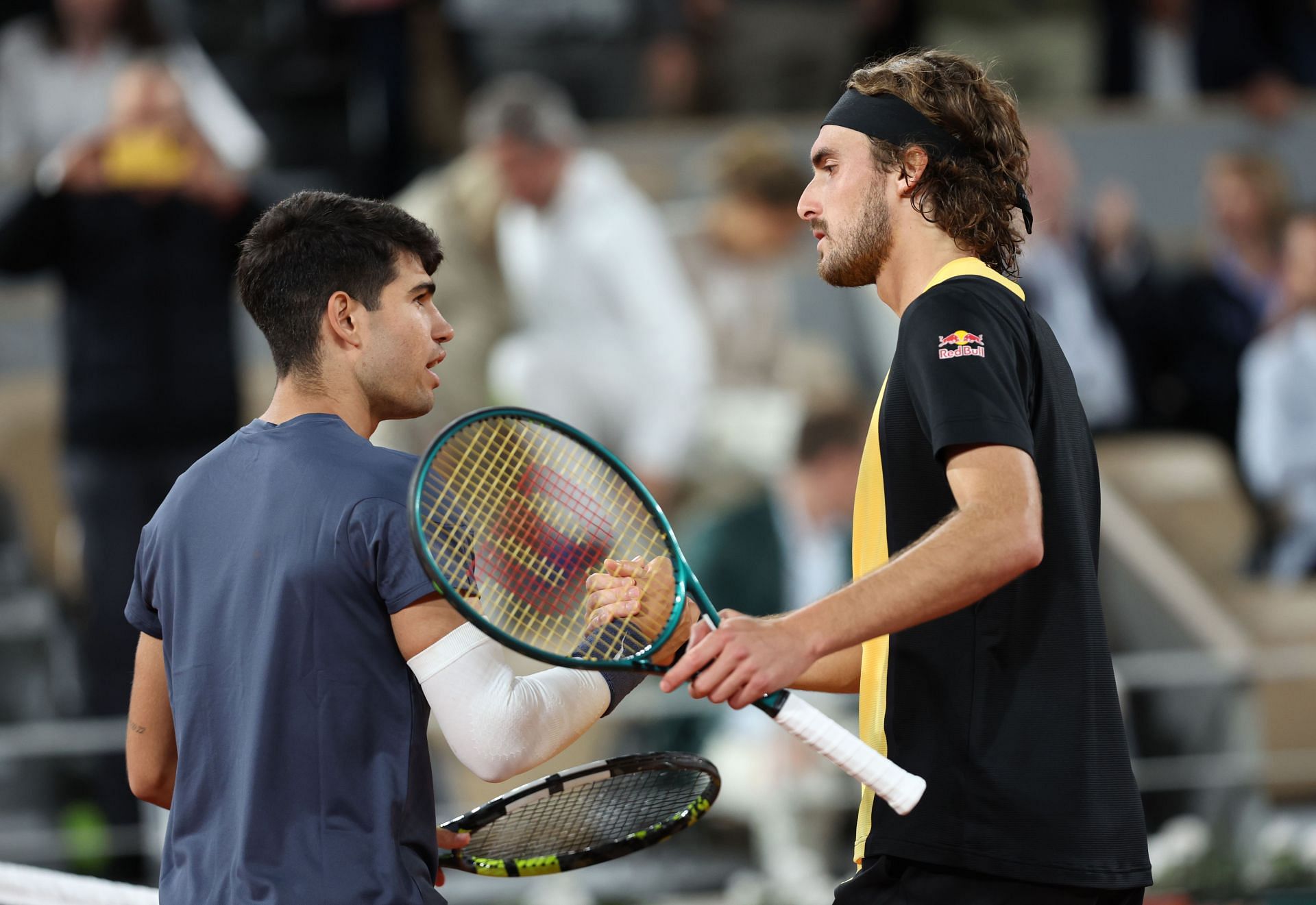 Carlos Alcaraz and Stefanos Tsitsipas at the 2024 French Open. (Source: GETTY)