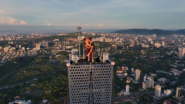 Netflix's Skywalkers: A Love Story: Are Ivan Beerkus and Angela Nikolau ...