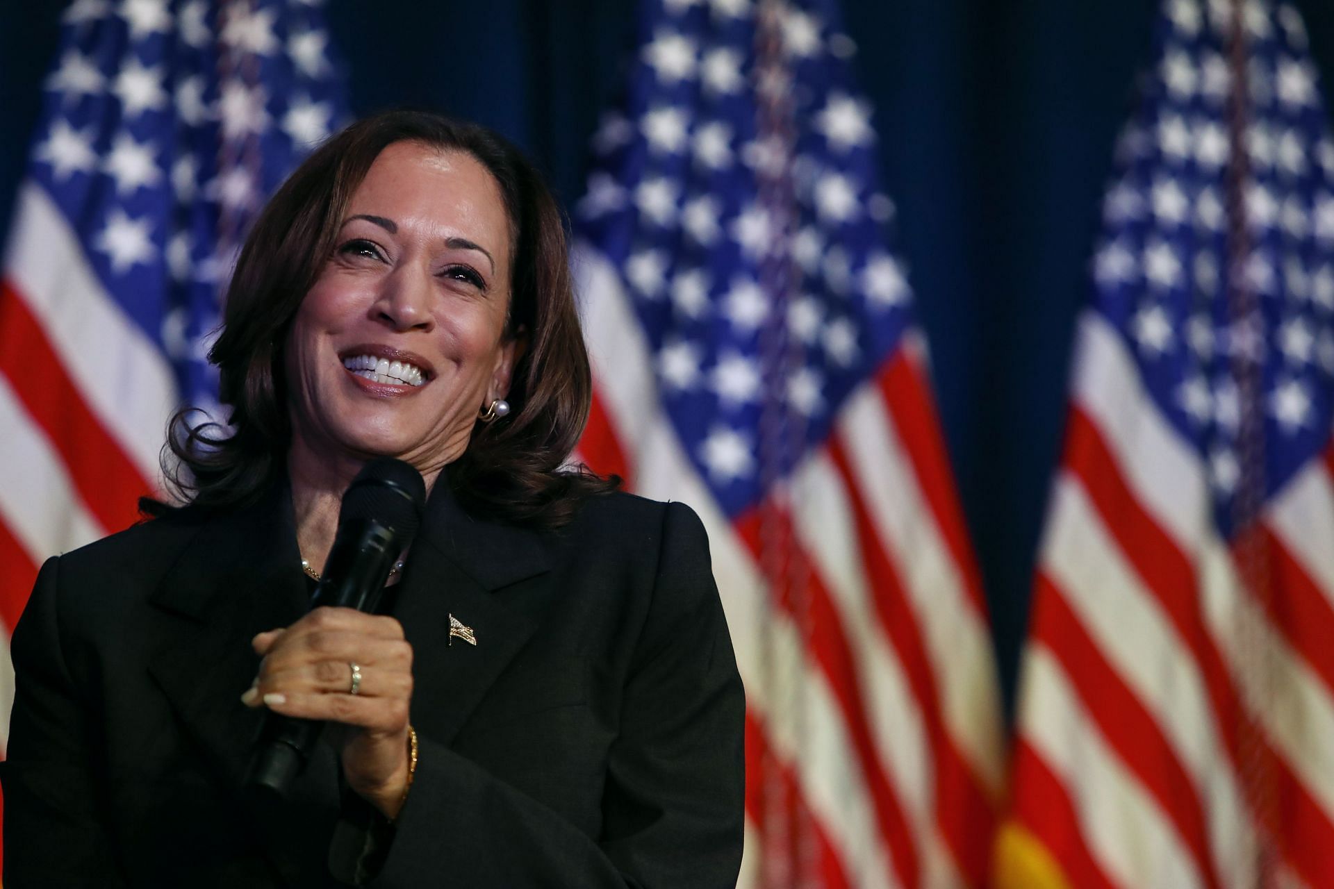 Vice President Harris Holds Campaign Event In Kalamazoo, Michigan - Source: Getty