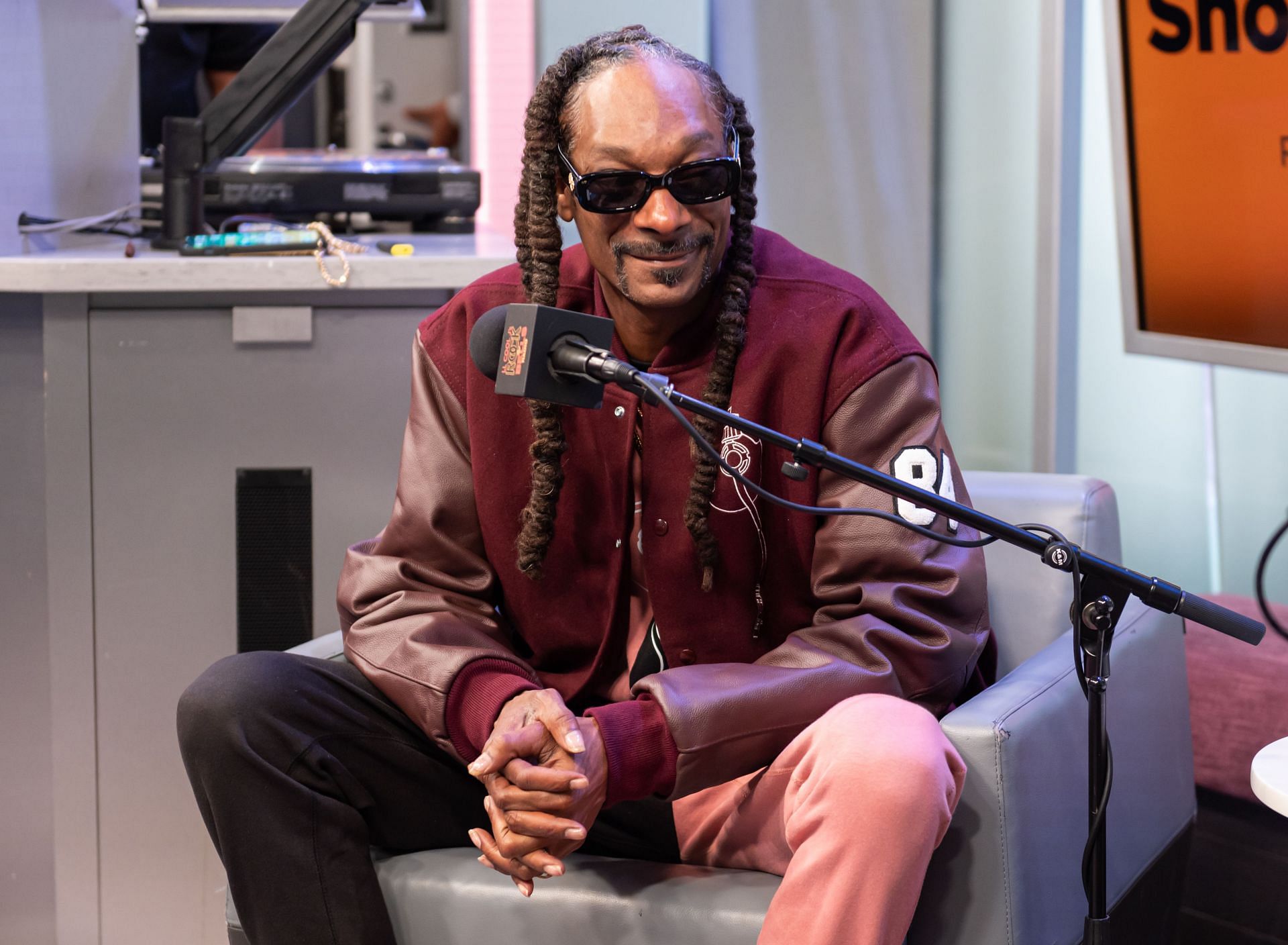 Snoop Sits Down With Roxanne Shante On SiriusXM&#039;s Rock The Bells Radio At The SiriusXM Studios In New York - Source: Getty. Photo by Noam Galai/Getty Images for SiriusXM)