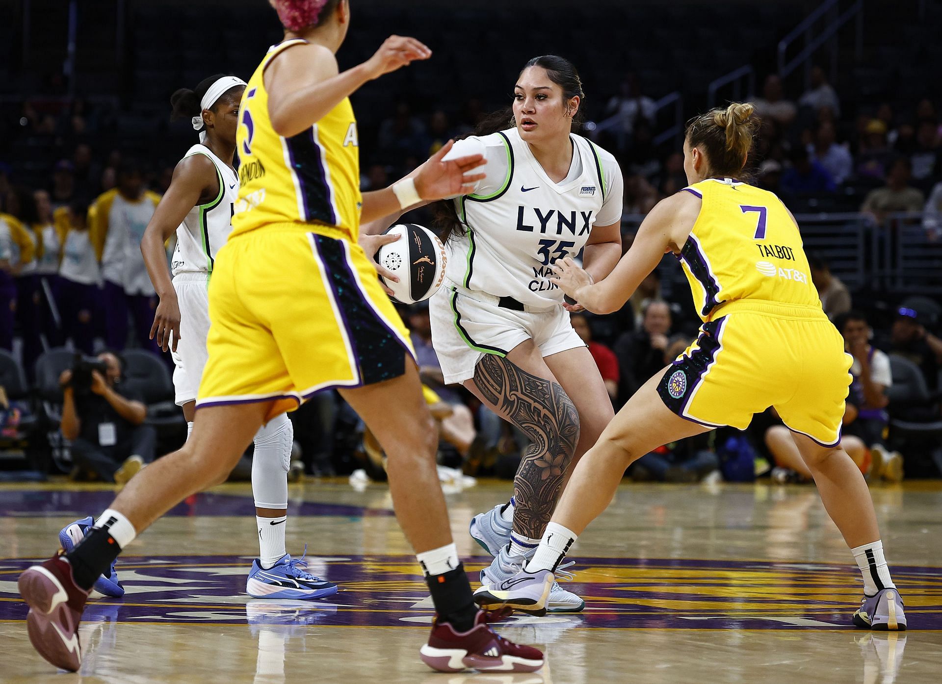 Minnesota Lynx v Los Angeles Sparks