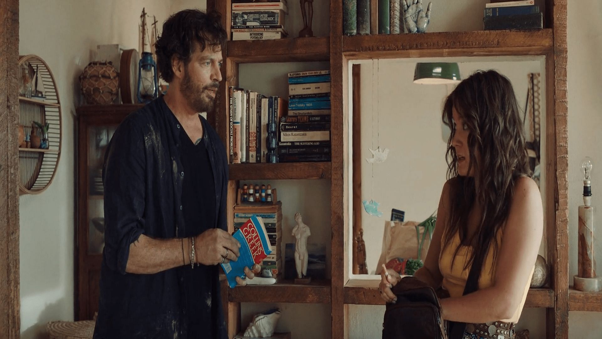 John meets Melina for the first time (Image by Netflix)