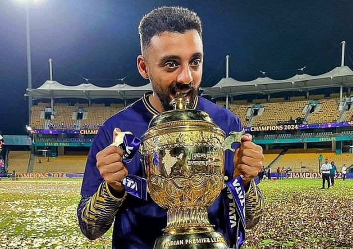 Varun Chakravarthy after winning the IPL 2024 trophy (Image Credits: Varun Chakravarthy&#039;s Instagram)