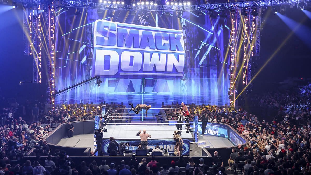 WWE SmackDown was a hit in Toronto. (Image via WWE.com)