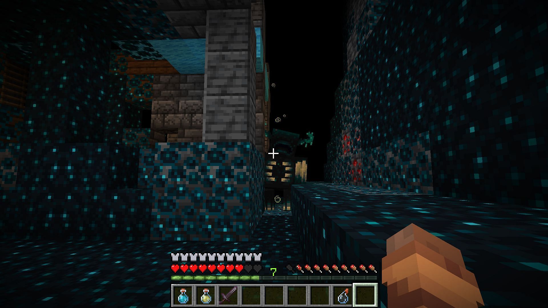 A poisoned warden (Image via Mojang)