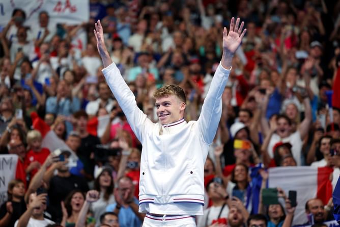 Who is Leon Marchand's coach and where does he train? Everything about the French prodigy's swimming mentor