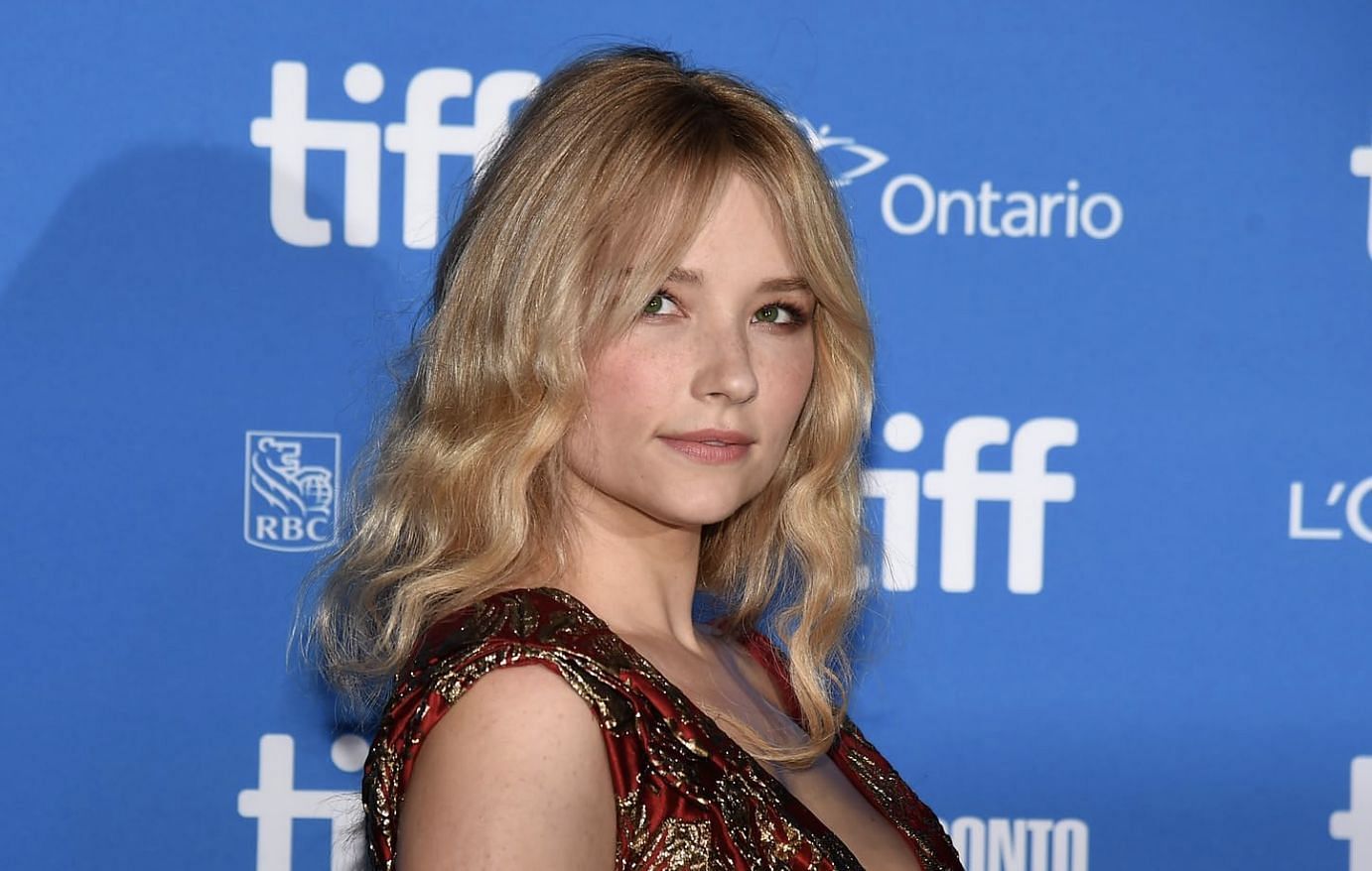 Haley Bennett at an event for The Magnificent Seven (Image via IMDb)