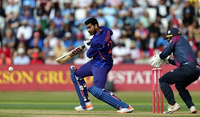 Venkatesh Iyer signs for Lancashire for a five-week period; will return to partake in Duleep Trophy