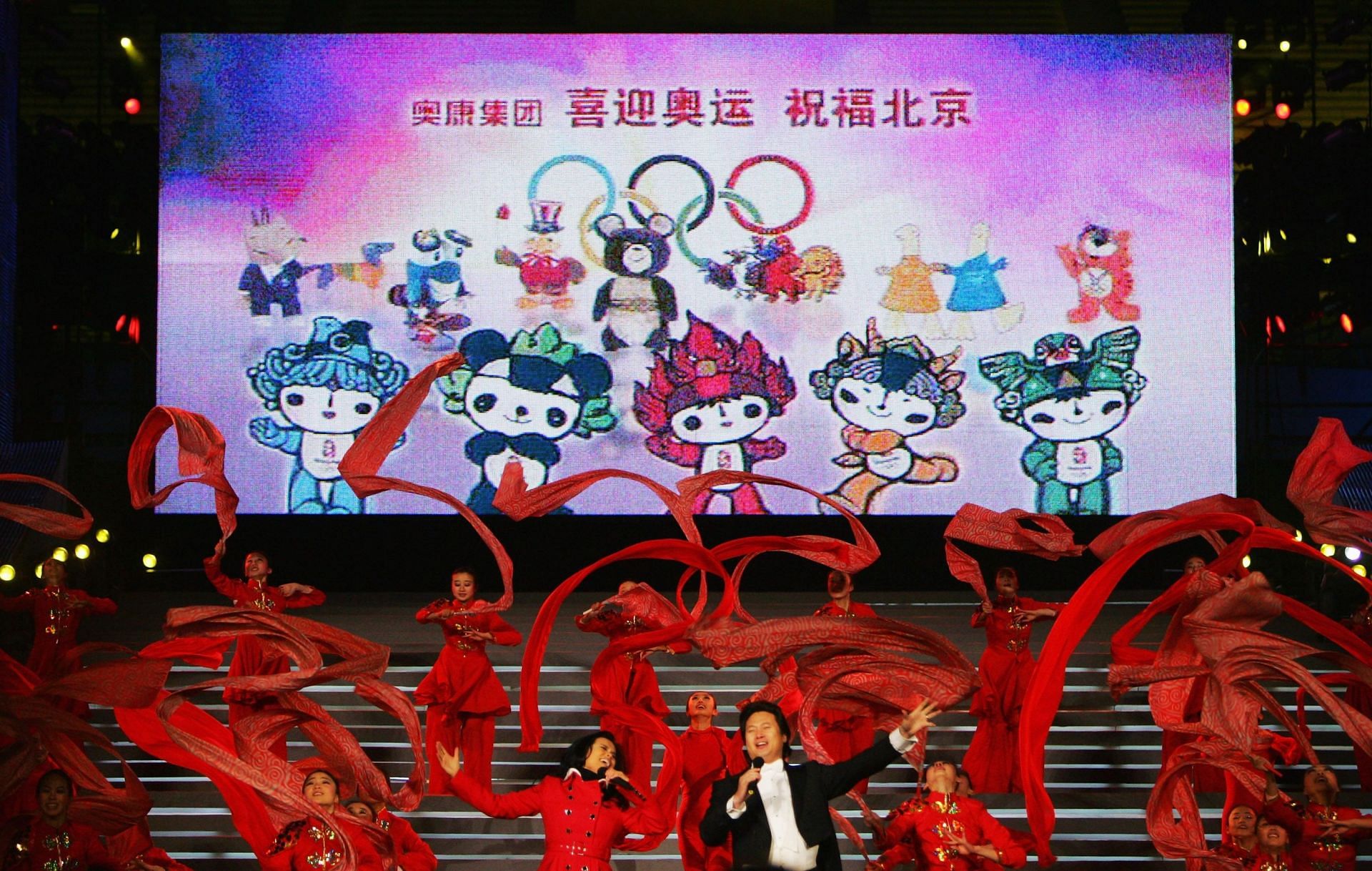 Chinese New Year celebrated with the Beijing Olympics mascots, &#039;The Fuwa&#039; in background [Image Sources: Getty]