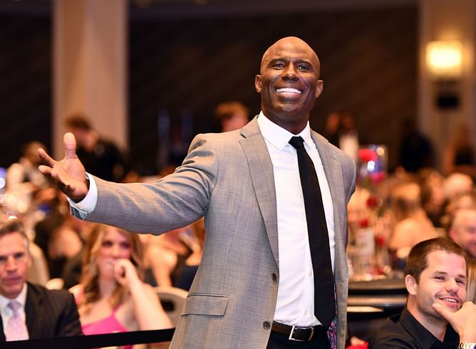 What happened to Terrell Davis? Broncos icon recalls "traumatizing" incident after getting hauled off plane in handcuffs