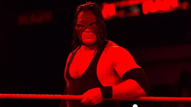 Hall of Famer Kane posts a picture with an ex-WWE name