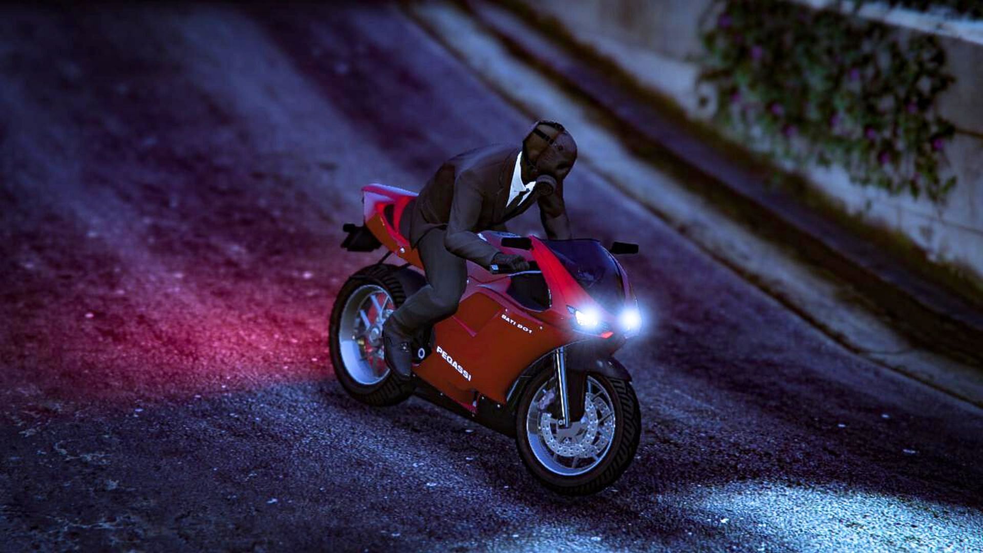 A picture of Pegassi Bati 801 in Grand Theft Auto Online (Image via Rockstar Games)