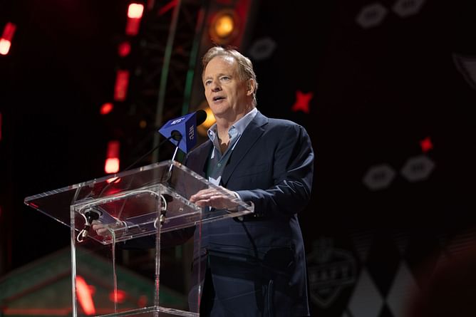 NFL analyst claims $14,000,000 Sunday Ticket lawsuit cost could be fixed by adding two expansion teams