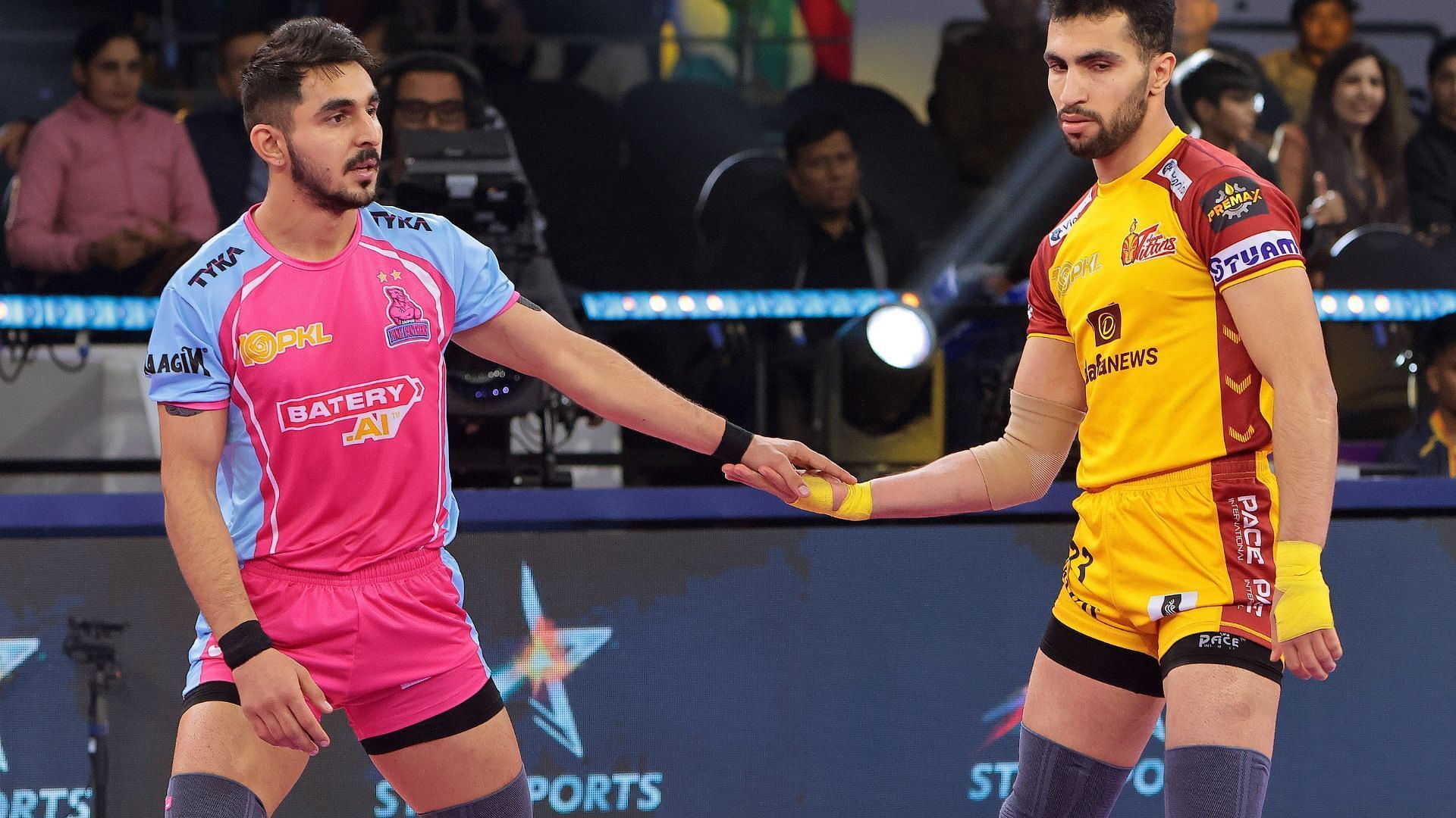 Abhijeet Malik (left) played for the Jaipur Pink Panthers in PKL 10 (Image via: PKL)