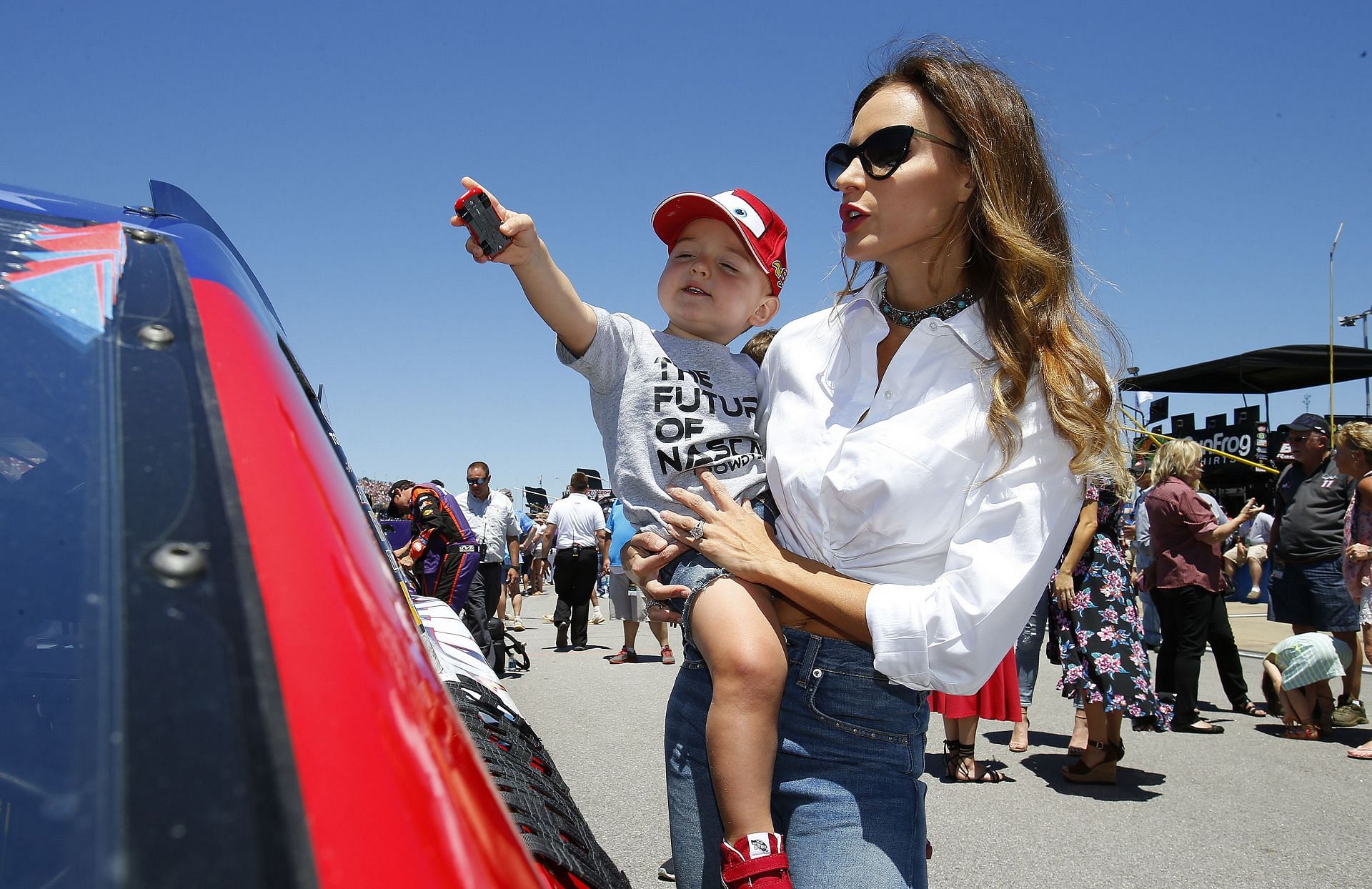 AUTO: MAY 07 NASCAR Monster Energy Cup Series - GEICO 500 - Source: Getty