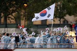 Paris Olympics organizers issue apology for wrongly identifying South Korean contingent as North Korea
