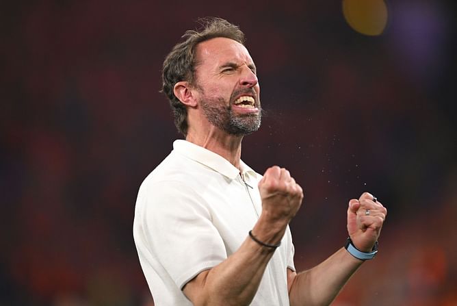 "You can tell some of the other players look up to him" - Pundit wants England star to start Euro 2024 final despite sub-par performances