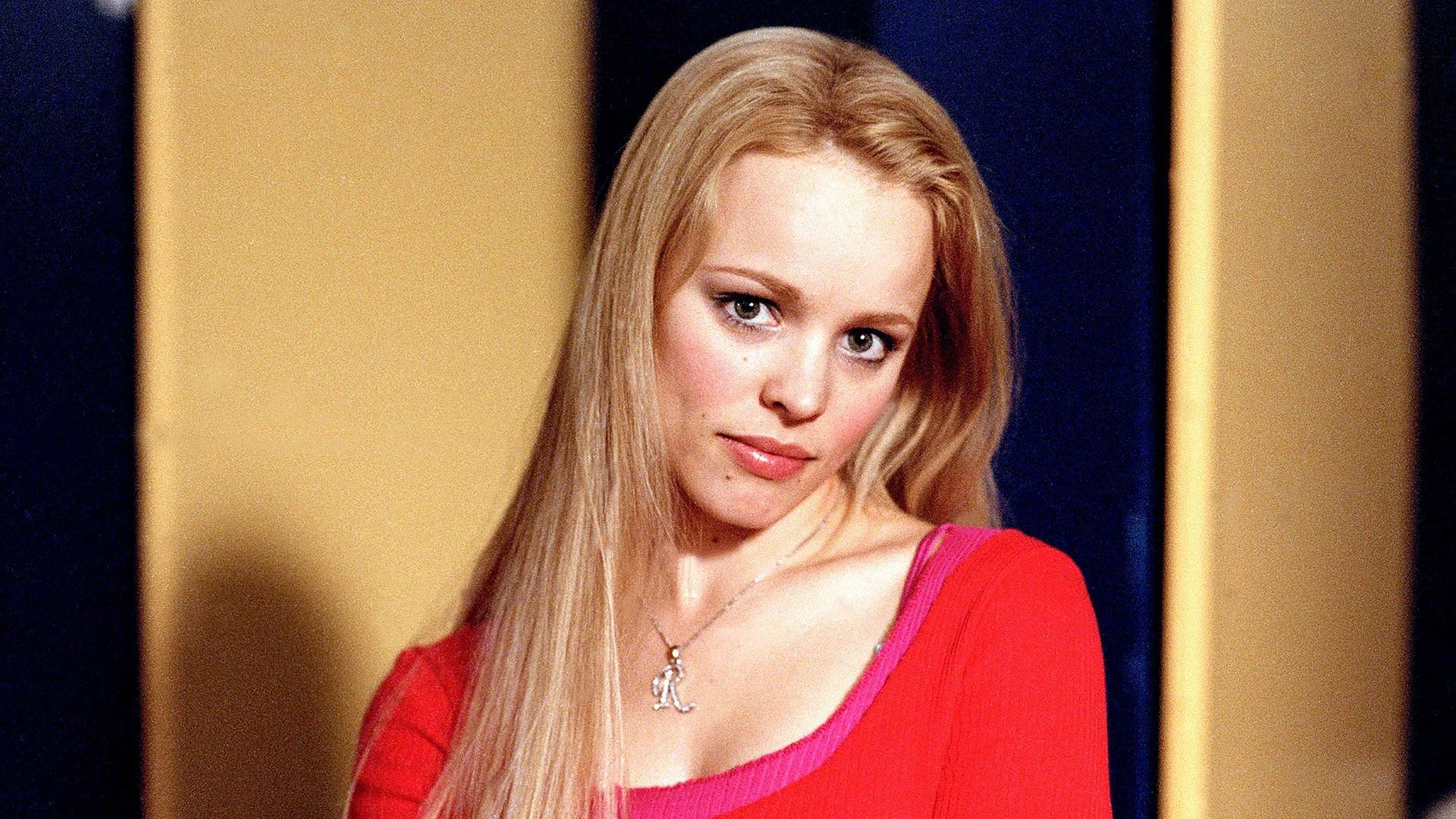 Rachel McAdams as Regina George in Mean Girls (Image via 20th Century Studios)