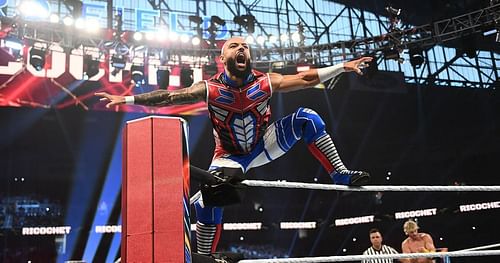 Ricochet and Logan Paul! [Image via WWE gallery]