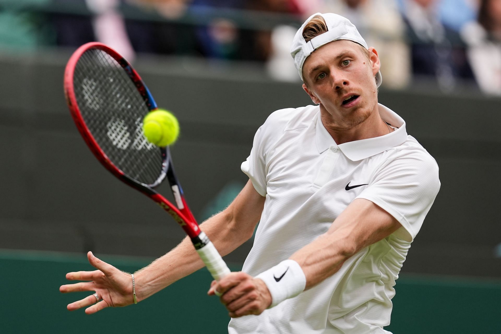 Shapovalov in action at Wimbledon. (Getty)