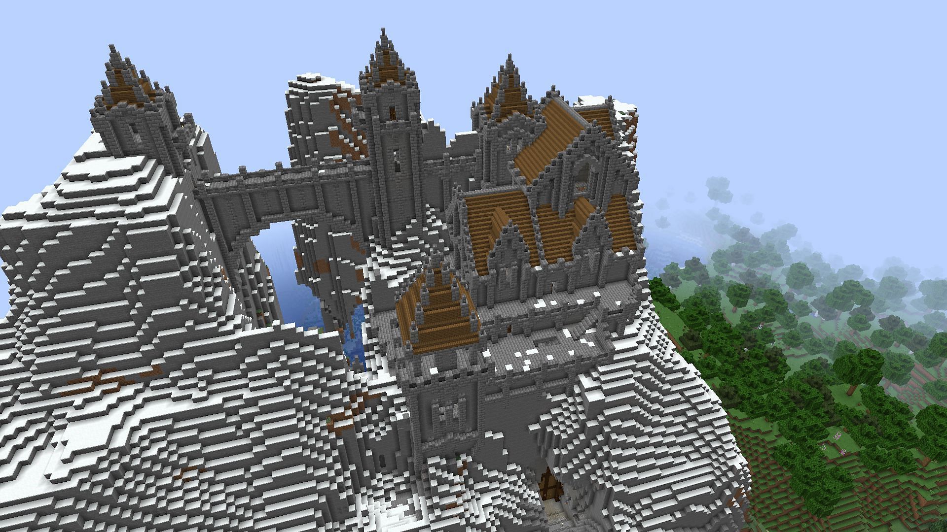 A snow mountaintop castle (Image via Mojang, IAmTheMissingno/Reddit)