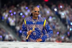 What did Snoop Dogg play at Super Bowl? Rapper's halftime show performance with Dr. Dre explored