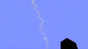 Minecraft player creates infinitely generating parkour map