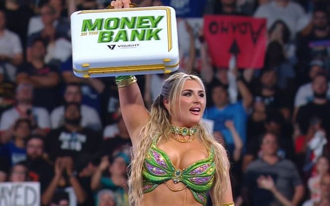 Tiffany Stratton immediately confronts WWE legend backstage after winning MITB briefcase