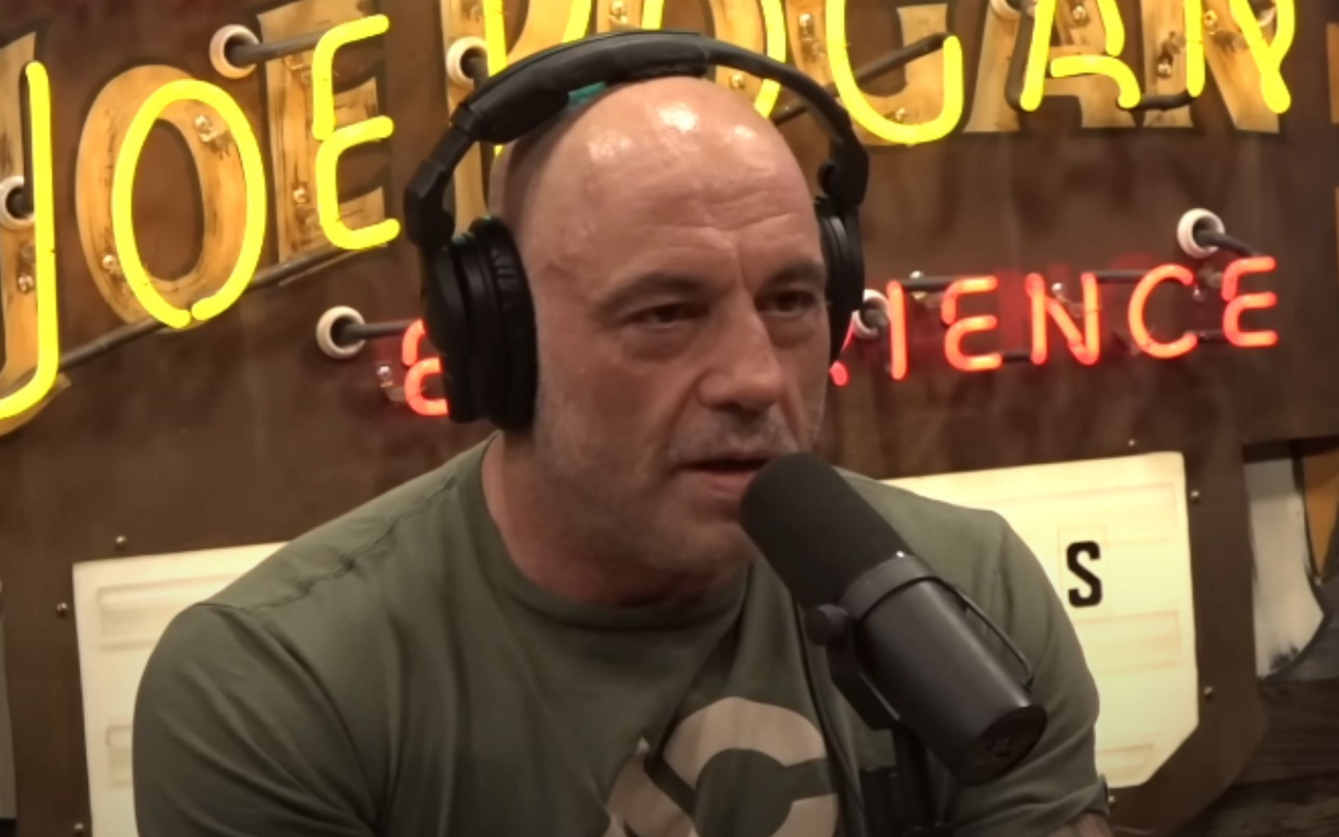 Joe Rogan reflects on experience in stand-up comedy after 