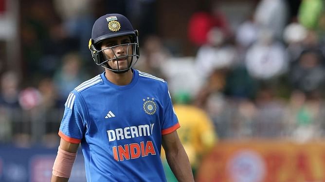 SL vs IND : शुभमन गिल आज का मैच क्यों नहीं खेल रहे? दूसरे टी20 में मजबूरन बैठना पड़ा बाहर