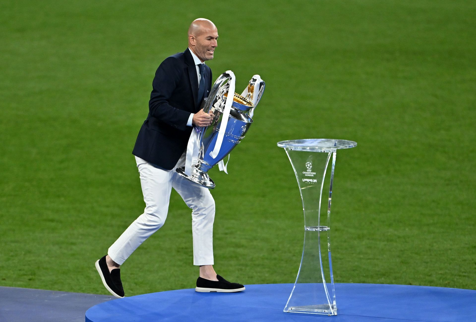 Zinedine Zidane, like Jude Bellingham, enoyed success in his first season at Real Madrid.