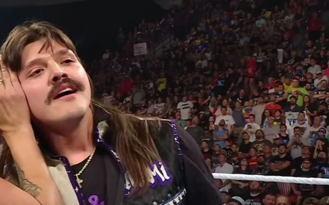 Dominik Mysterio controversially loses to current Champion; major post-match attack