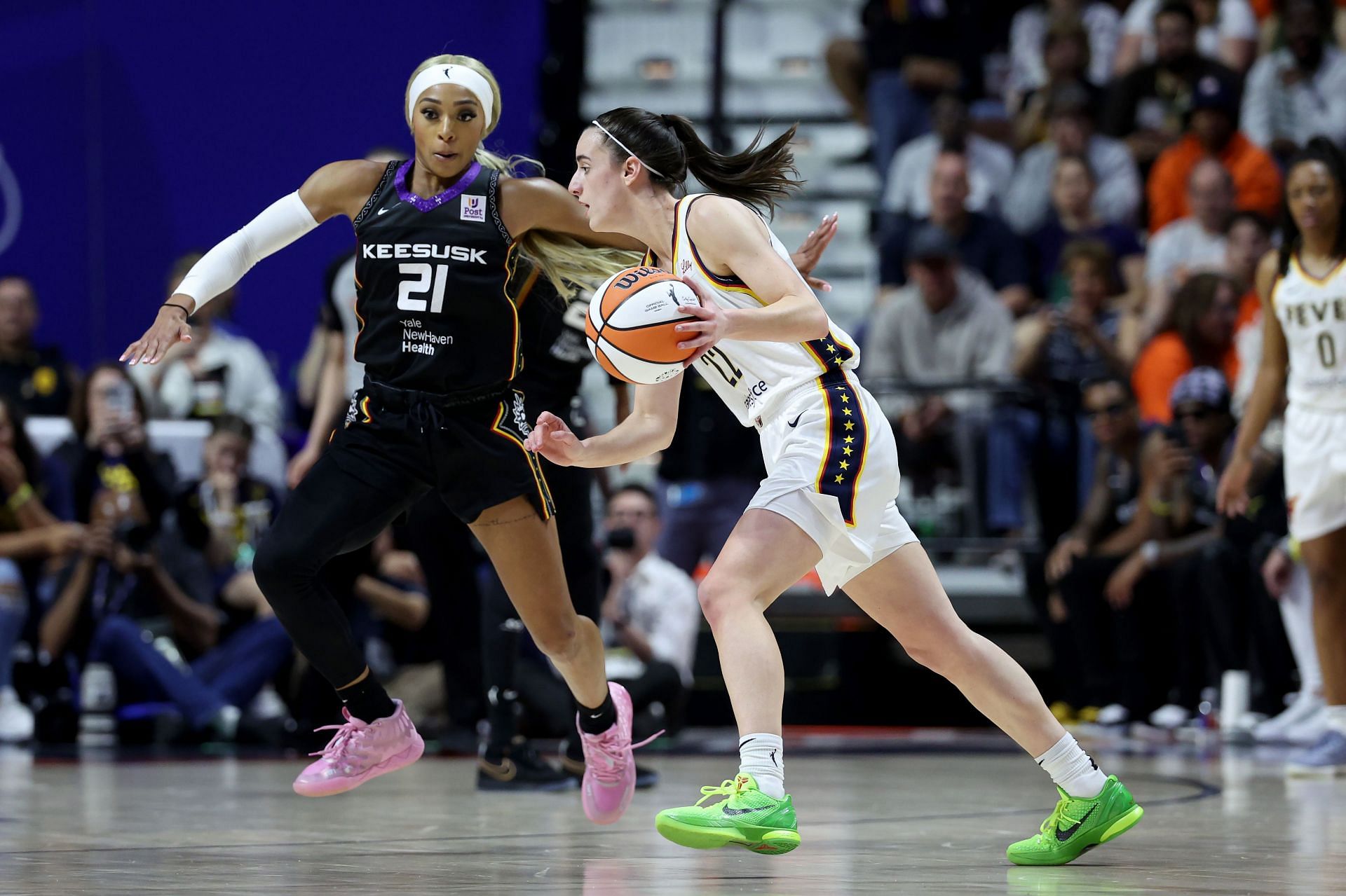 Indiana Fever v Connecticut Sun