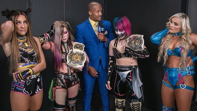 Tiffany Stratton sends a two-word message to Dakota Kai after teaming up with Damage CTRL