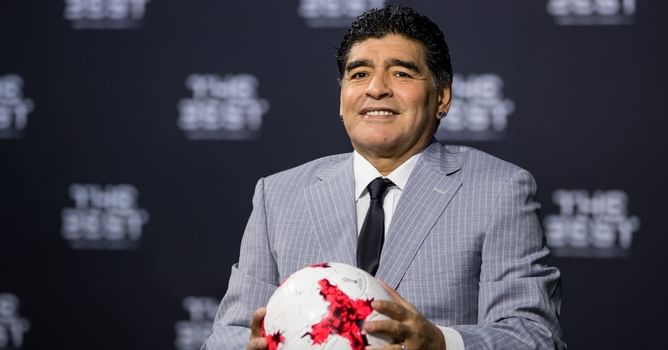 “He only let me be the best in the world for eight years” - Mario Kempes jokes about what he didn’t like about Diego Maradona