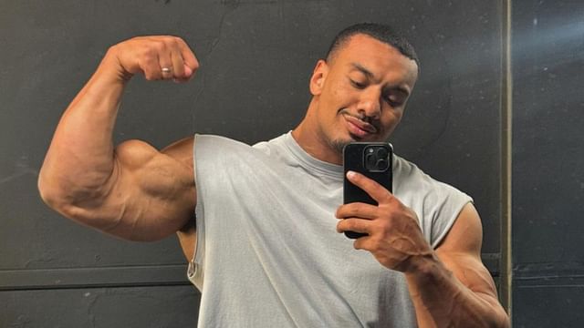 Bodybuilding icon Larry Wheels shows off insane biceps in latest ...