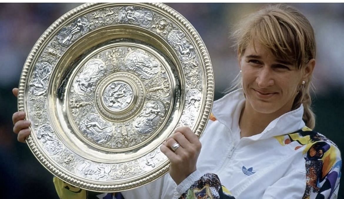 Who is the only female tennis player to win the Grand Slam and an Olympic gold medal in the same year