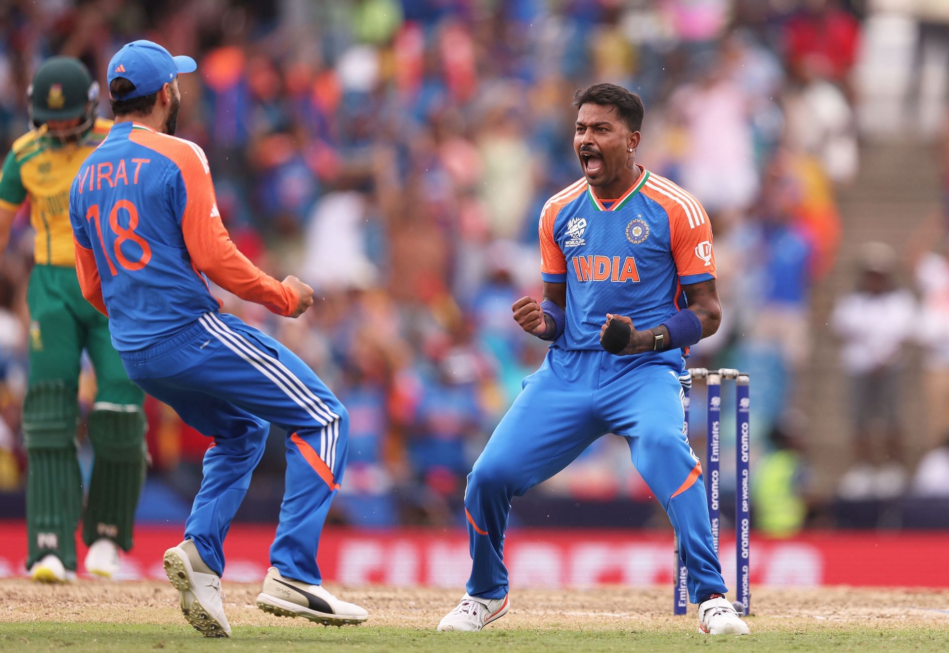 Team India all-rounder Hardik Pandya (right). (Image Credits: Getty Images)