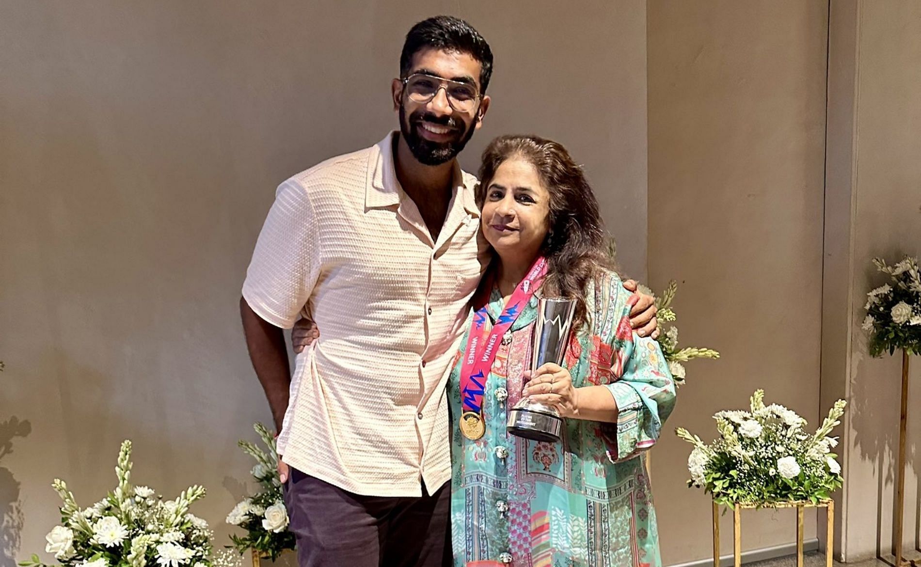 Jasprit Bumrah, mother