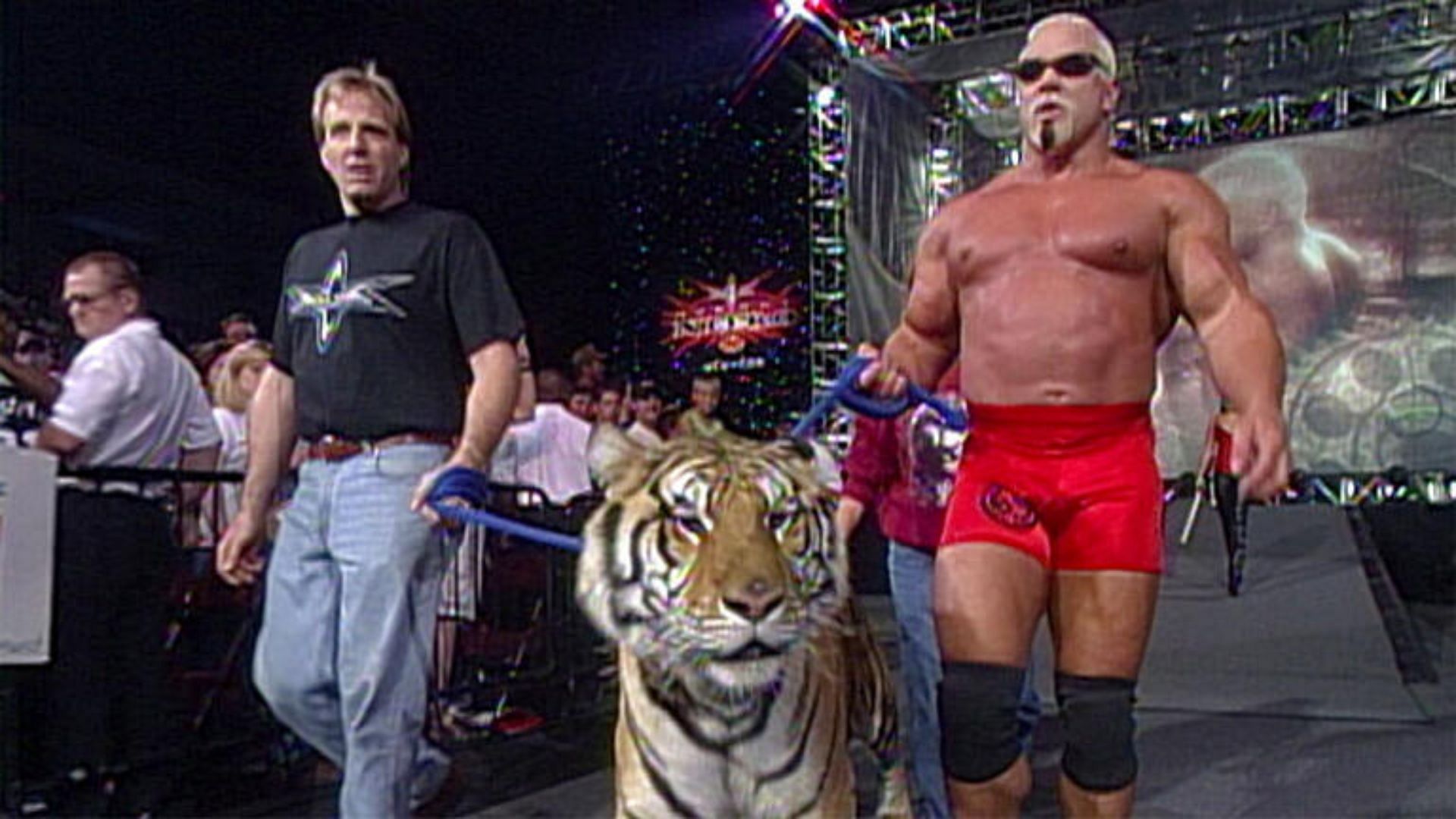 Scott Steiner walked a tiger to the ring on WCW Nitro in 2000 [Image Credit: wwe.com]