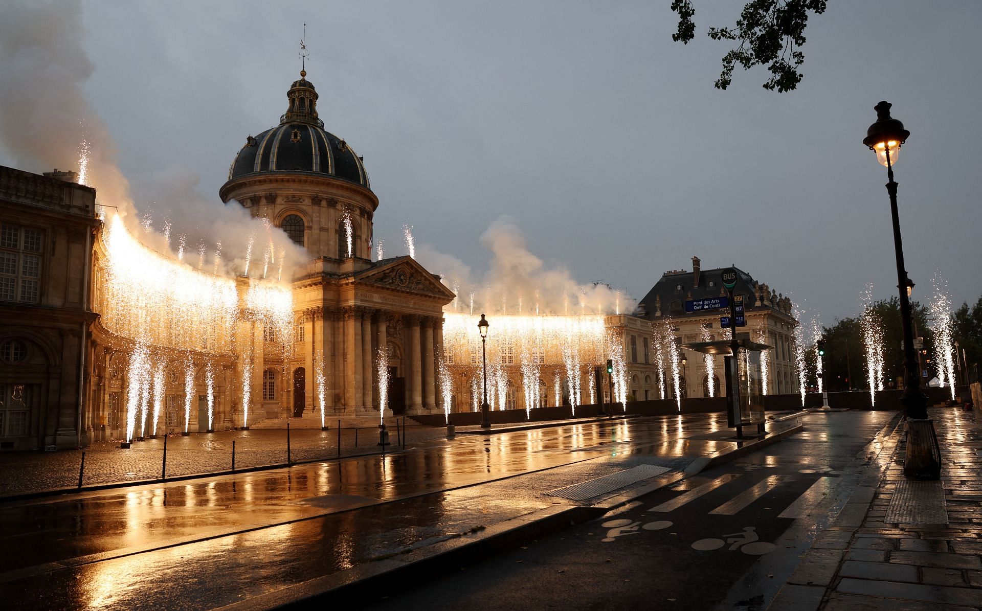 Fireworks at the Institut de France during the Opening Ceremony - Olympic Games Paris 2024: Day 0 - Source: Getty