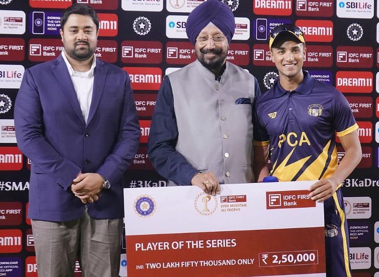 Abhishek Sharma receiving the Player Of The Series Award for the Syed Mushtaq Ali Trophy 2023-24 (Image Credits: Abhishek Sharma&#039;s Instagram)