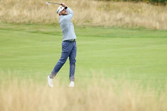 WATCH: John Catlin sends shockwaves with impossible ace at LIV Golf UK