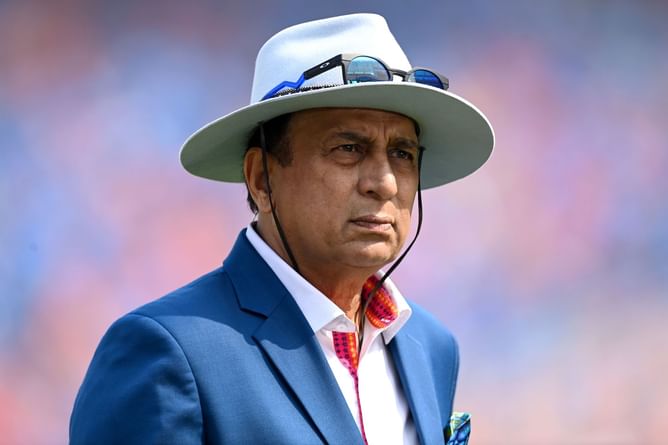 "Batter doesn’t get the chance to have a drink after an over" - Sunil Gavaskar slams practice of bowlers enjoying regular refreshments