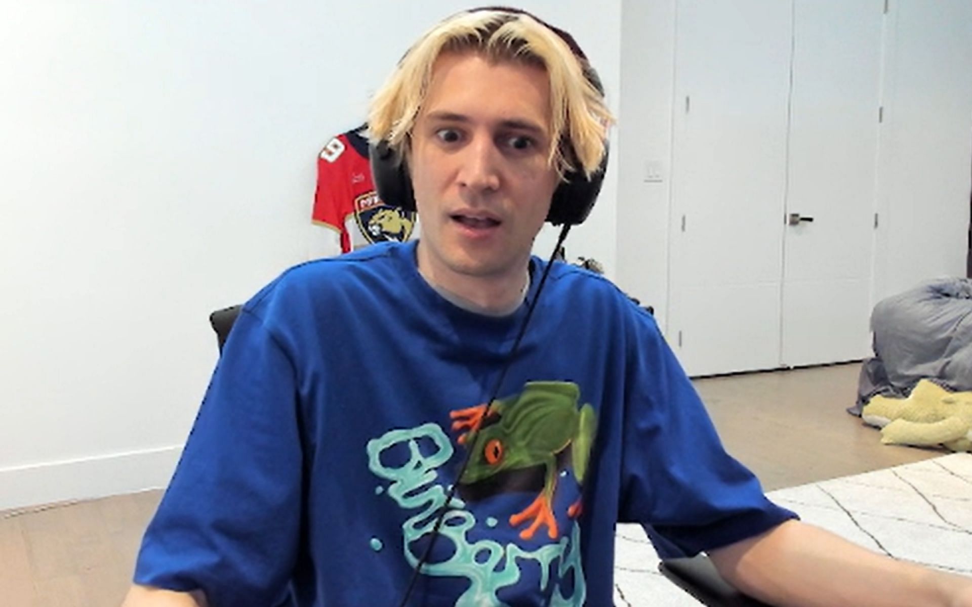 xQc responds to a viewer