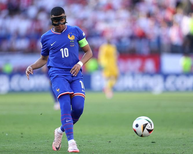 Why is Kylian Mbappe wearing a mask during Euro 2024 Round of 16 clash against Belgium?