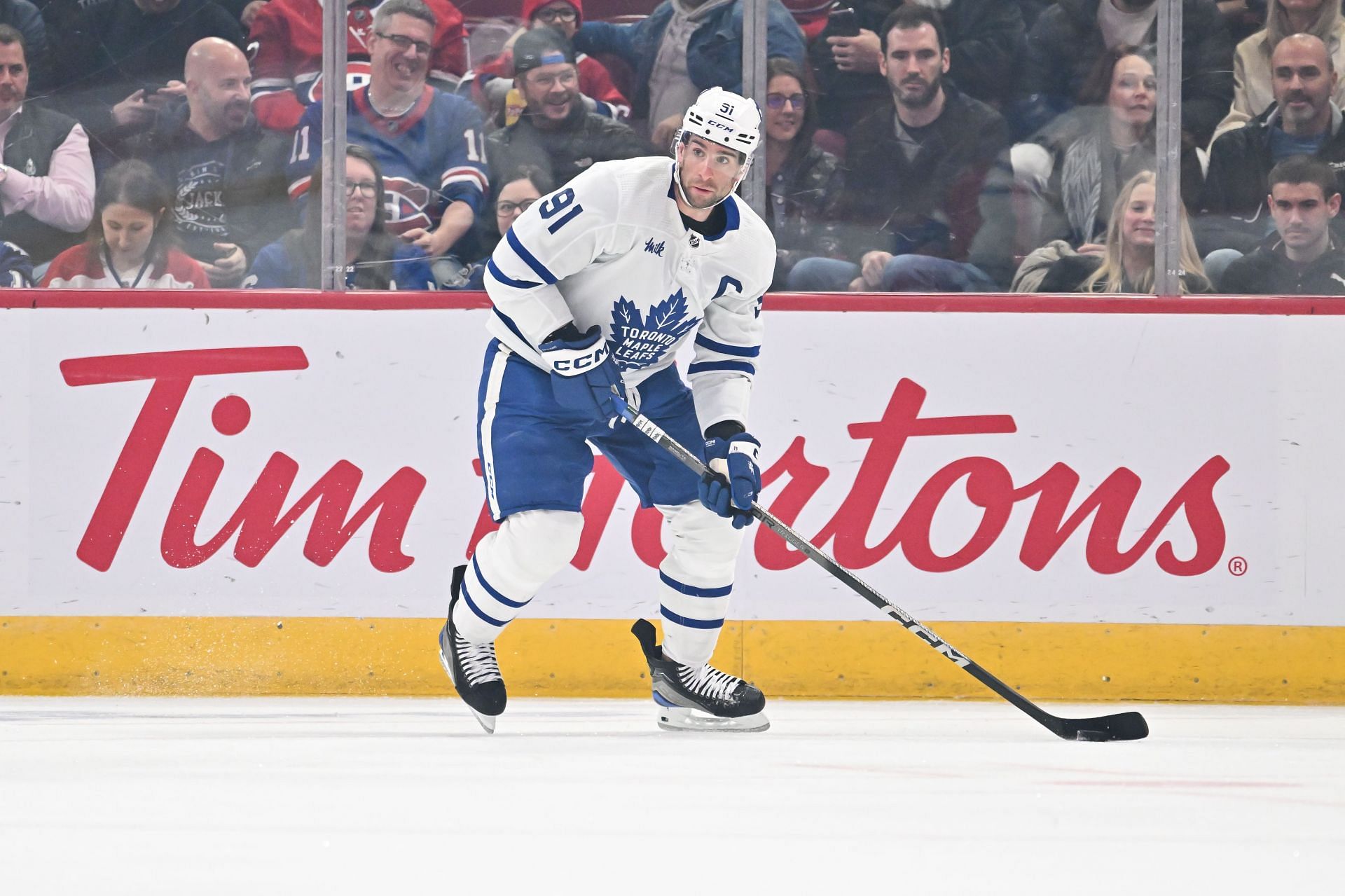 What will the Toronto Maple Leafs do with John Tavares?