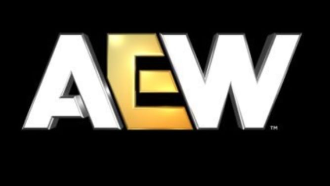 AEW star issues an apology